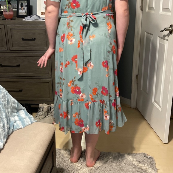 Calvin Klein dress - Picture 3 of 3